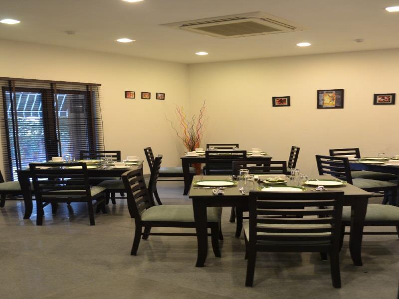 Siesta Basil - Okhla 4*